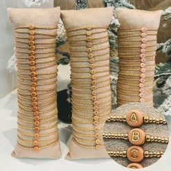 Outlet Armband met lichtbruine letter | Goud DAMES Sieraden