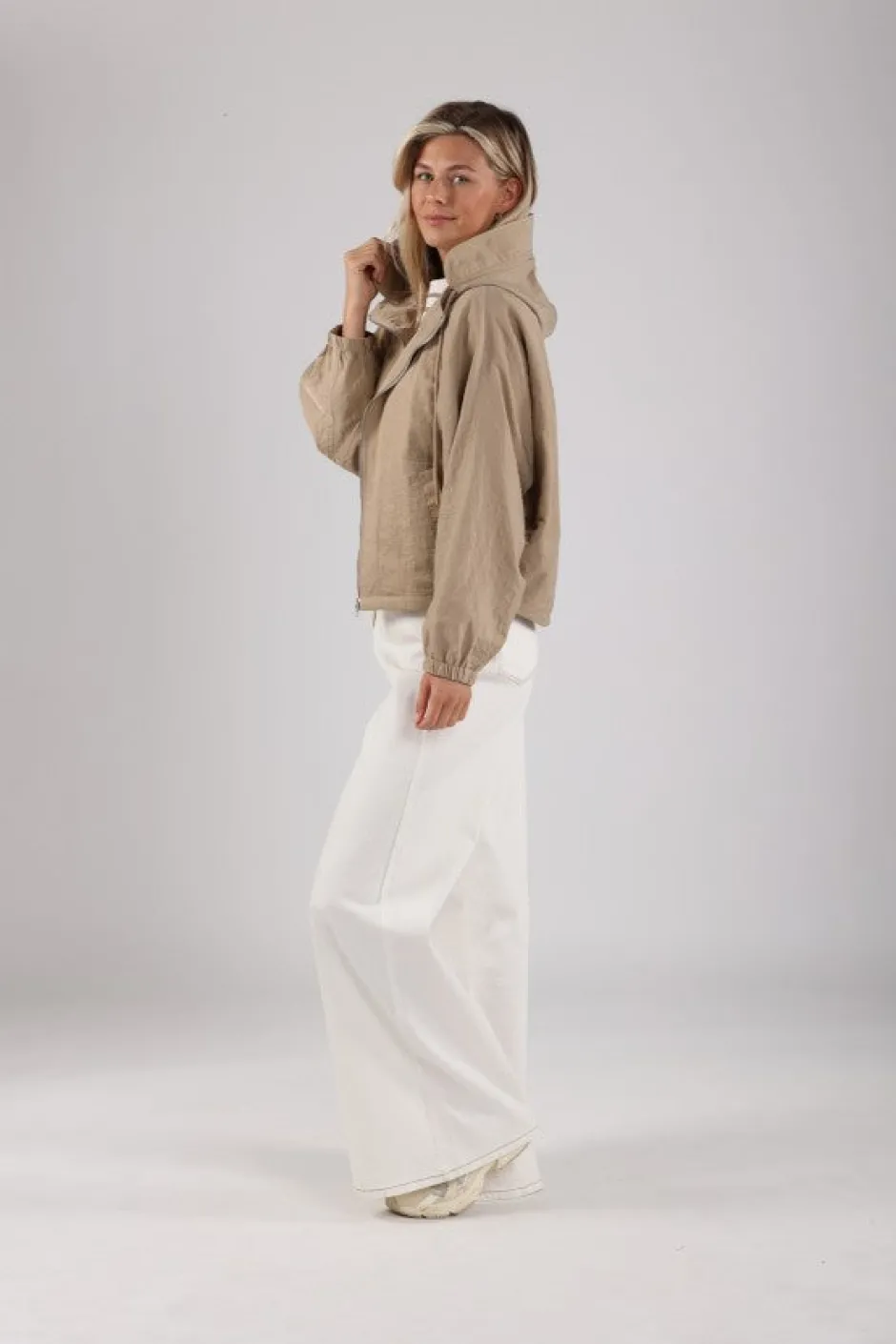 Outlet Jacket Helma | Dark sand | DAMES Jacks & Jassen