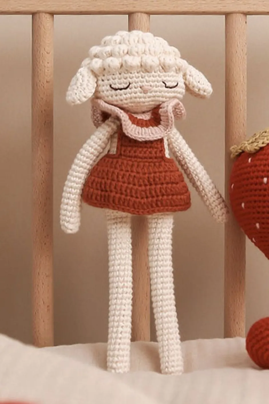 Discount Knuffel Luna Lamb | Cream/burgundy | Knuffels