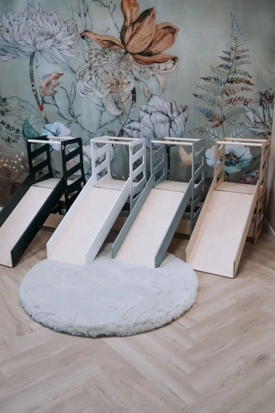 Best Modulair kidsmeubel | Keukenkruk | Bureau | Glijbaan Houten Speelgoed|Educatief Speelgoed