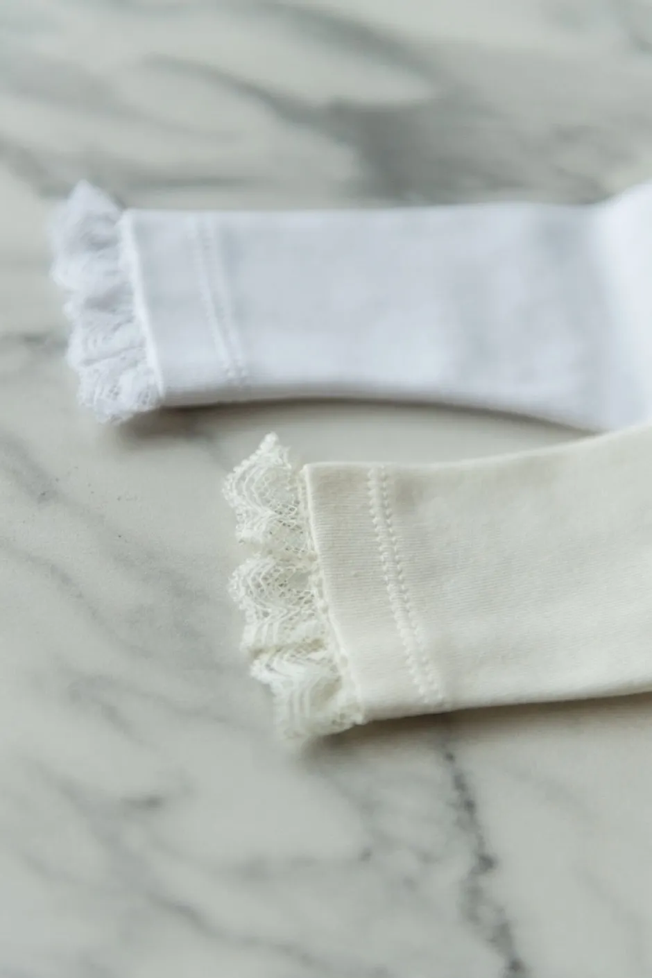 Hot Romper | Kanten overslag | Babidu Rompers