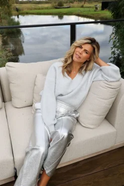 The Snowsweater | Silver | DAMES Vesten|Vesten & Truien