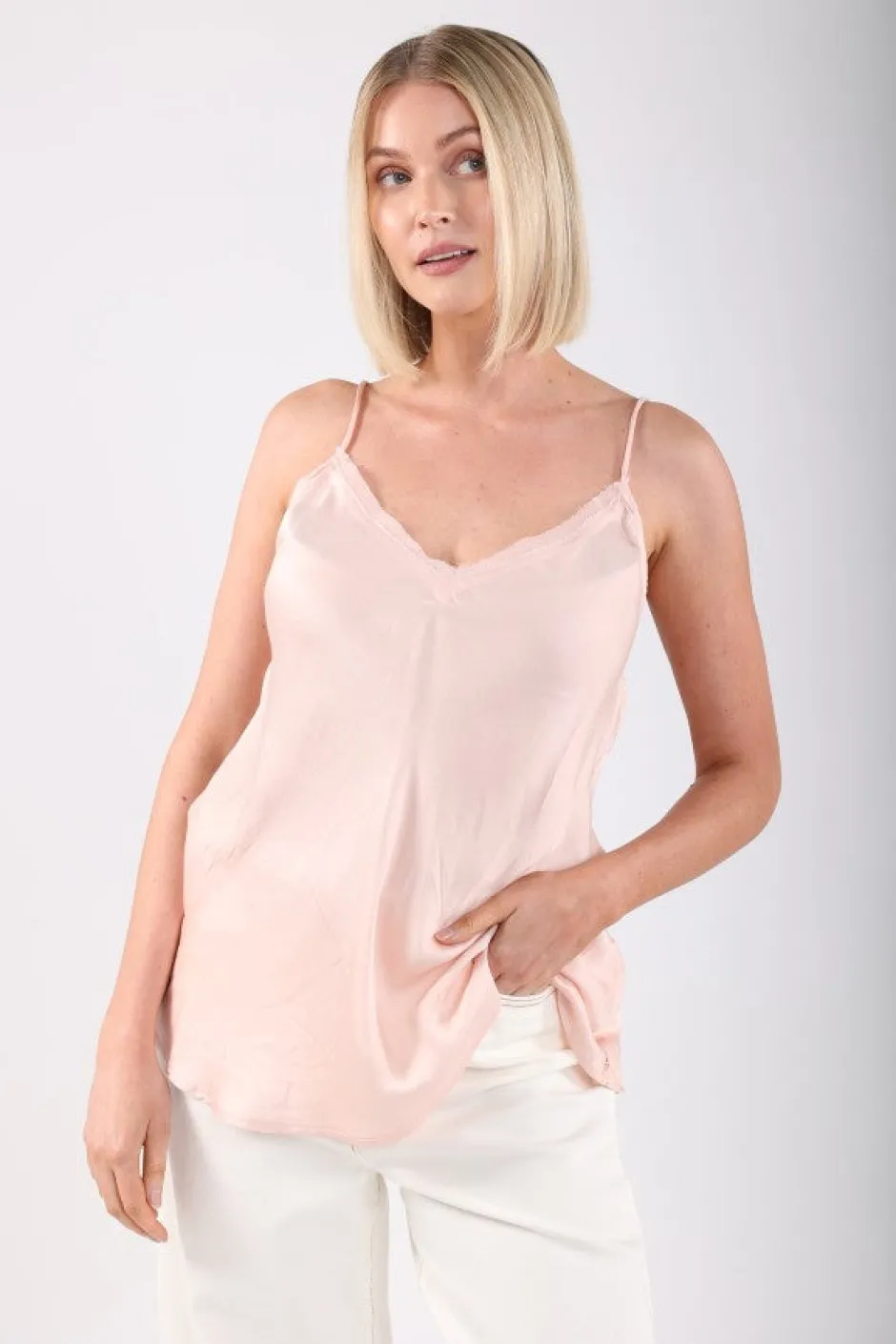 Sale Top Aniek silky | Powder | DAMES Basics|Tops