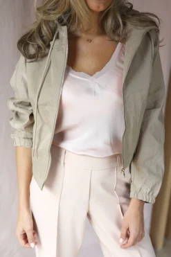 Sale Top Aniek silky | Powder | DAMES Basics|Tops