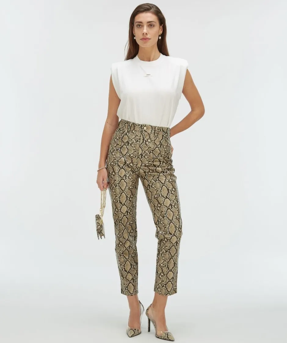 Hot Top Sue | Off-white | DAMES Basics|Tops