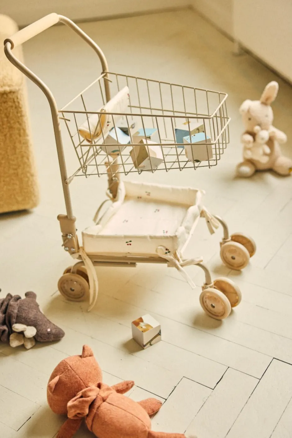 New Winkelwagentje cherry | Poppen & Accessoires